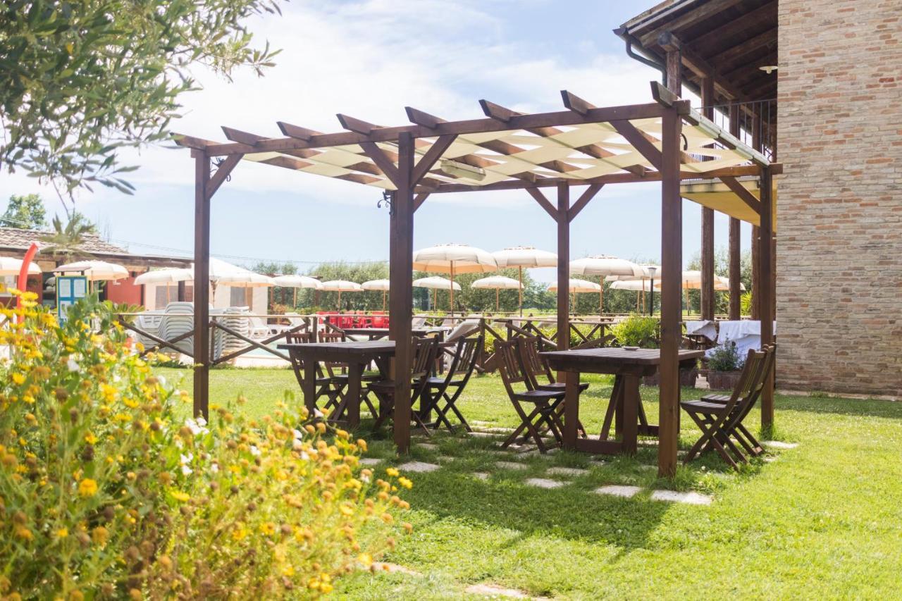 Casale Del Conero Aparthotel Porto Recanati Exteriör bild